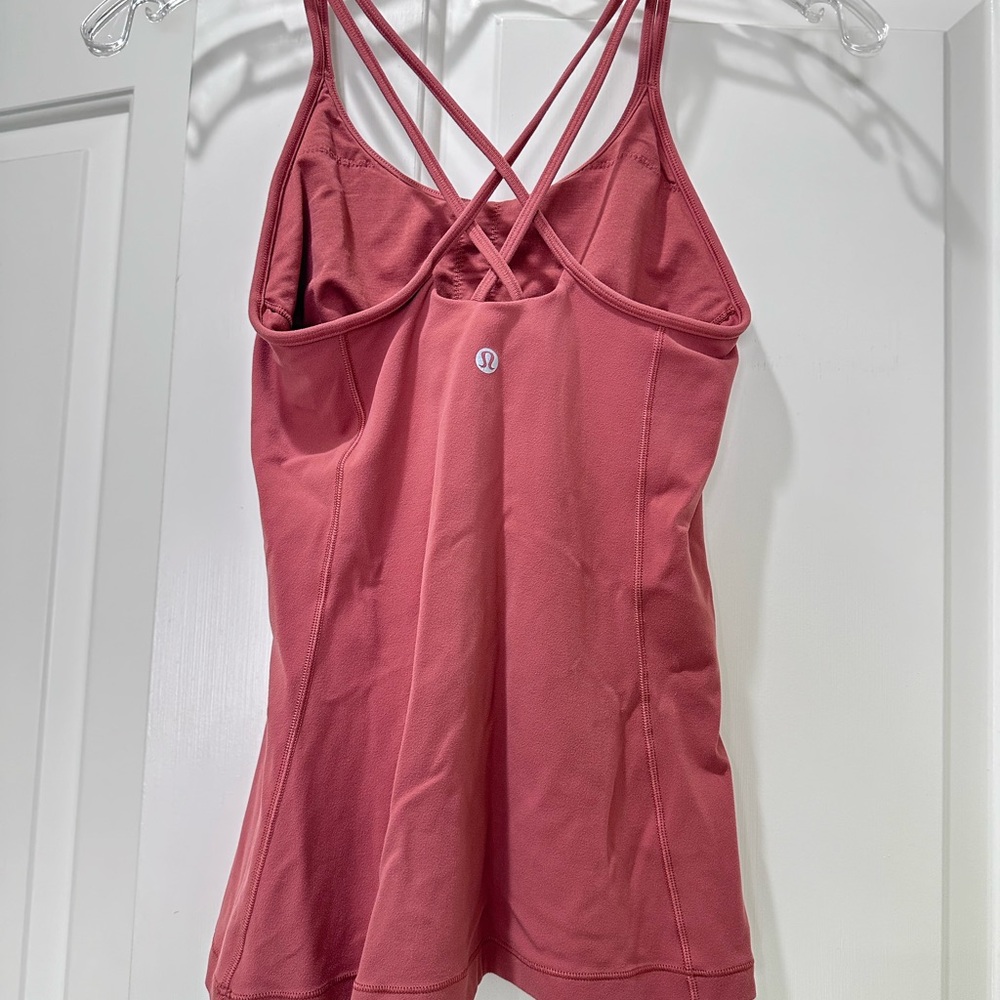 Lululemon Free to Be Nulu Tank size 2